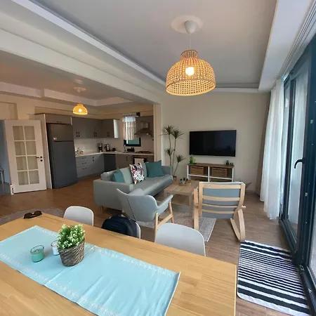 Villa Vista *